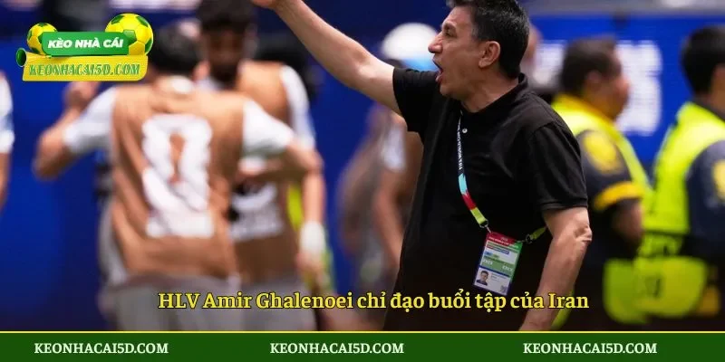 Mỹ gia hạn thời gian lưu trú Iran tại World Cup 2026 3 HLV Amir Ghalenoei chỉ đạo buổi tập của Iran